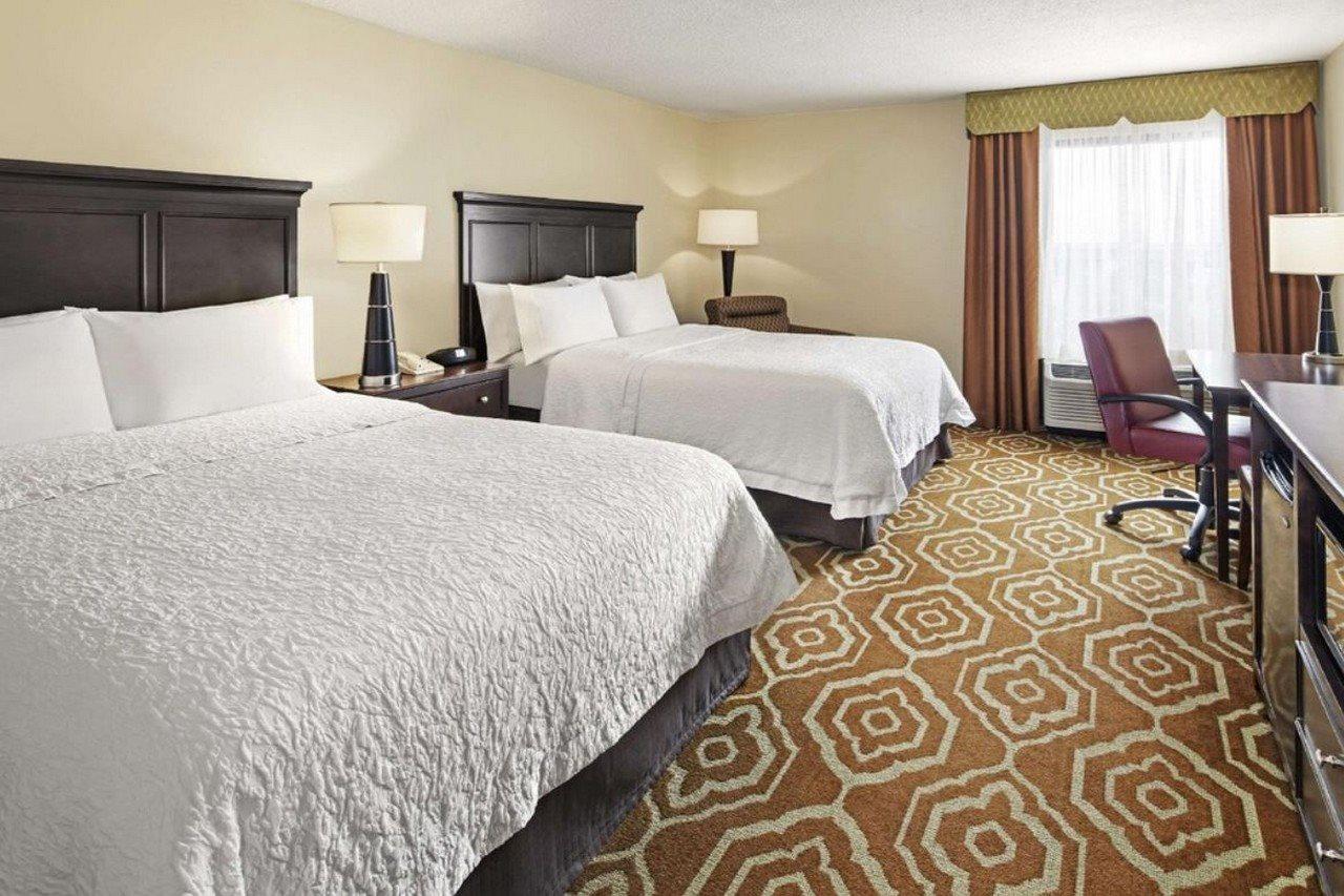 Hampton Inn & Suites Alexandria Old Town Area South Εξωτερικό φωτογραφία