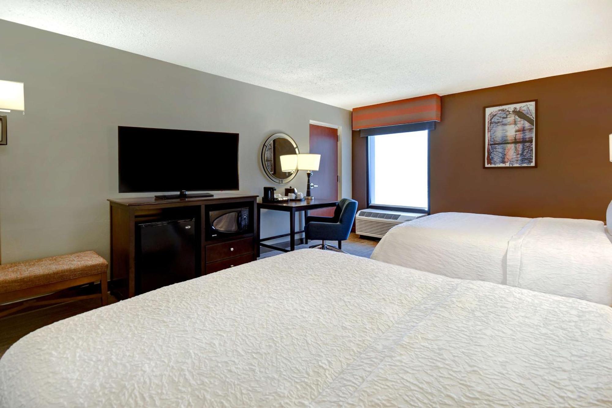 Hampton Inn & Suites Alexandria Old Town Area South Εξωτερικό φωτογραφία