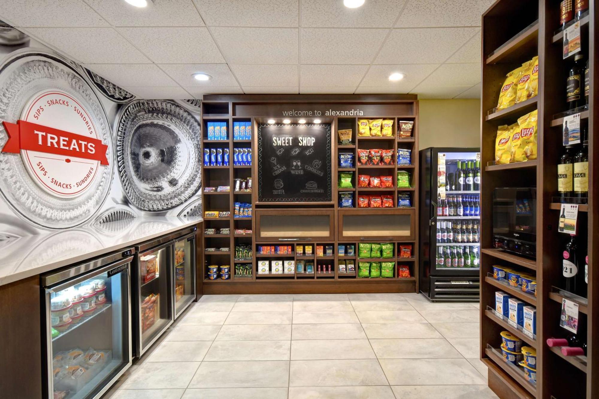 Hampton Inn & Suites Alexandria Old Town Area South Εξωτερικό φωτογραφία