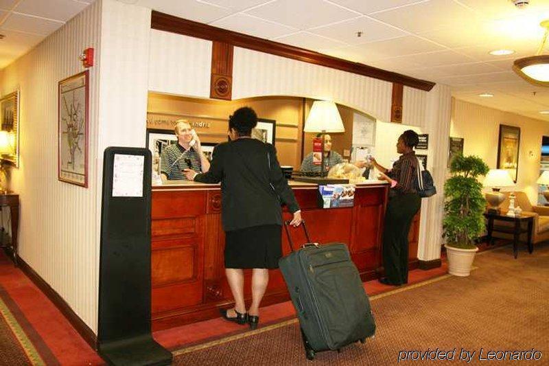 Hampton Inn & Suites Alexandria Old Town Area South Εσωτερικό φωτογραφία